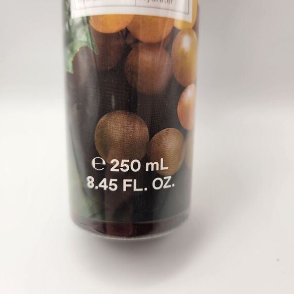 Korres Renewing Body Cleanser Renew and Hydrate Santorini Grape 8.45 fl.oz. - Picture 3 of 5